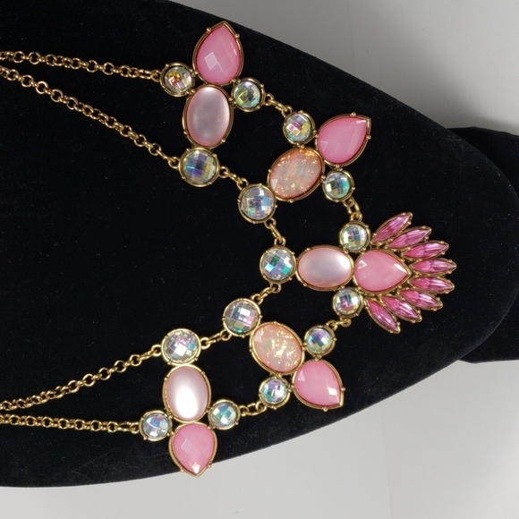 Women's Stunning Old Gold-tone & Pink Colorful Crystal Stones Statement Necklace - Picture 10 of 10